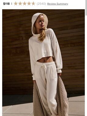 ALO Yoga muse Ribbed Cropped Hoodie Set in Cream